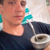 Busco una amistad y algo mas. Soy