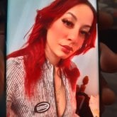 Mujer si tabús para citas. Citas