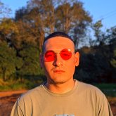 Estudiante, productor. Busco una amistad