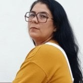 María