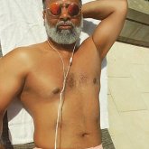 Busco ligar. Tractor. Tu mama.