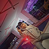 Busco hacer amistades. Salir de la