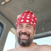 Busco pareja. Charlar y lo que surja. Yo