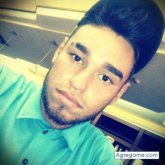 Busco pareja. Chicas serias. Persona