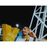 Diversión relación. Atento alegré.