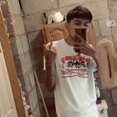 Estudiando. Busco mujer para ser amigos.