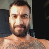 Leales hasta la muerte. Buscó una