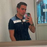 Empleado. Busco chatear. Busco mujer que