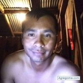 Busco pareja. Busco pareja. Soy calmado.