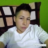 Busco: Busco una chica k kieras platicar y q tome las cosas