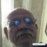 Chatear con ely1954 de Aroa