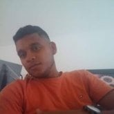 Busco chatear. Amistad. Alegre.