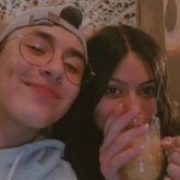 Busco ligar. Caballeroso y atento.