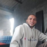 Abierto a conocer mujeres. Respetuoso