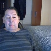 Busco conocer gente. Mujeres. Romantico.