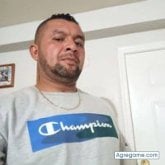 Busco chatear. Mujeres gorditas. Hombre