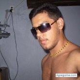 Sergio19a chico soltero en General Belgrano