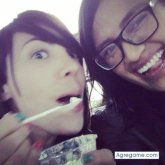 lkarine chica soltera en Quito