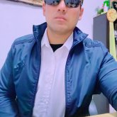 Licenciado. Busco pareja.