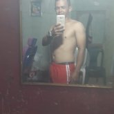 Busco hacer amistades.