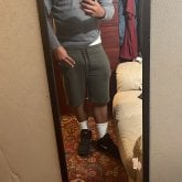 Soltero trankilo poco de habla. Trabajar