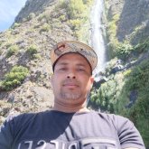 Carpintero. Busco conocer gente.