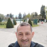 Luigienrique chico separado en 