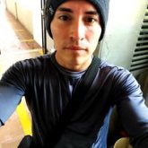 Vigilante. Busco ligar. Mujeres.