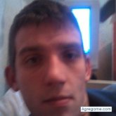 untiposolitario chico separado en Valencia