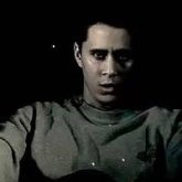 Escuchar música y beberé un rato. ..