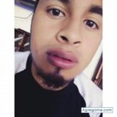 Busco pareja. Mujeres. Muy alegre. La