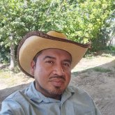 Busco pareja. Una chica con gran