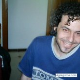 noifidel chico separado en Barcelona