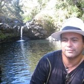 Operador. Amistad y ver que surge y si