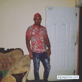 Encuentra Hombres solteros en Sanchez Ramirez
