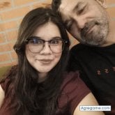 Busco hacer amistades. Amistades.