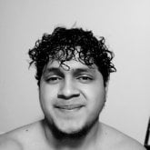 Divertir me y pasarla bien. Alguien