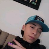 Busco pareja. Pareja. Posesivo. Pegarlo.