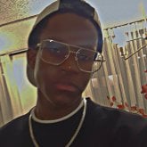 Estudiante universitario. Busco pareja.