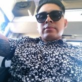 Busco pareja. Busco amistades y lo que