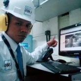 En busca de una chica soltera. Mujer no