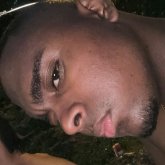 Soy alegre y me gusta la rumba. Estudio