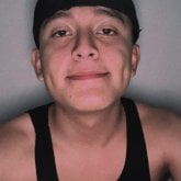 Trabajando. Busco pareja. Gente personas