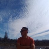 Empleado. Mujeres mayores de 25 años.