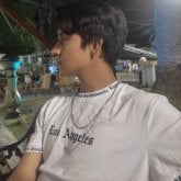 Una mujer madura, mayor. Soy alguien