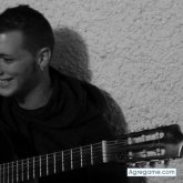CaChOnDiKoH chico soltero en L'Hospitalet de llobregat