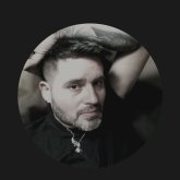 Joven que quiere conocer mujeres.