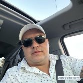 Busco pareja. Mujeres. Gozar.