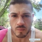 Bigolo. Mujer sensita. Cariñoso