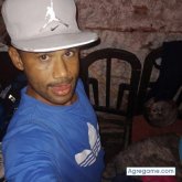 Busco pareja. Una mujer soltera q sea